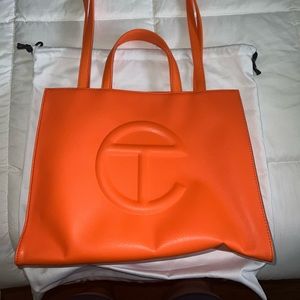 Telfar medium shopping bag orange